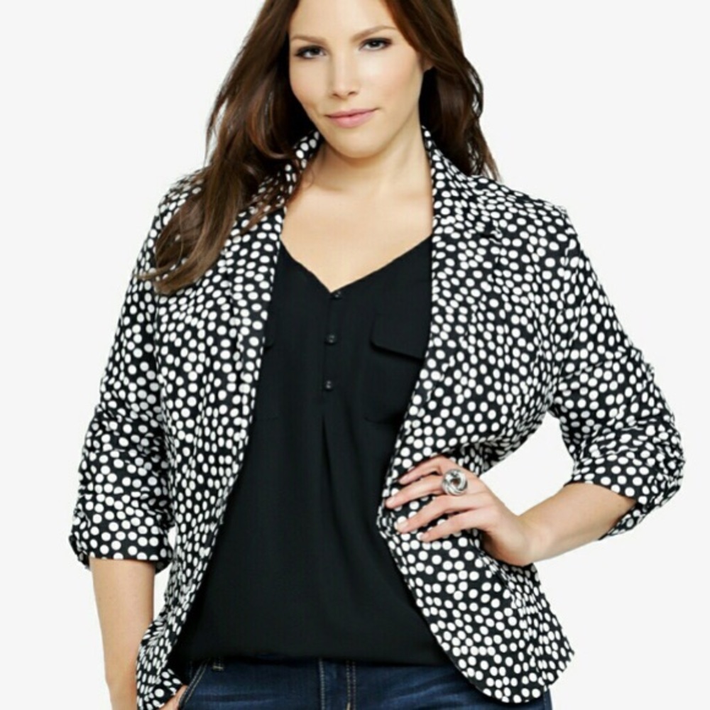 Torrid polka dot blazer/firm price